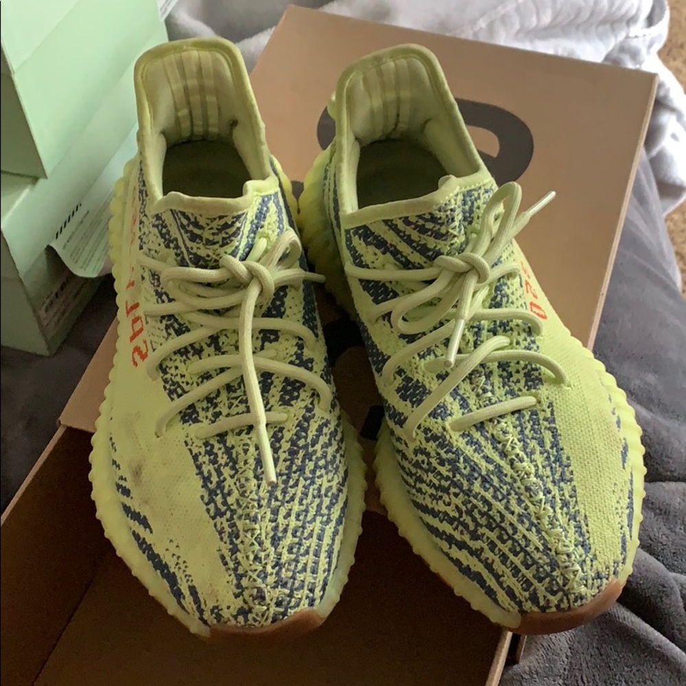 Yezzy’s